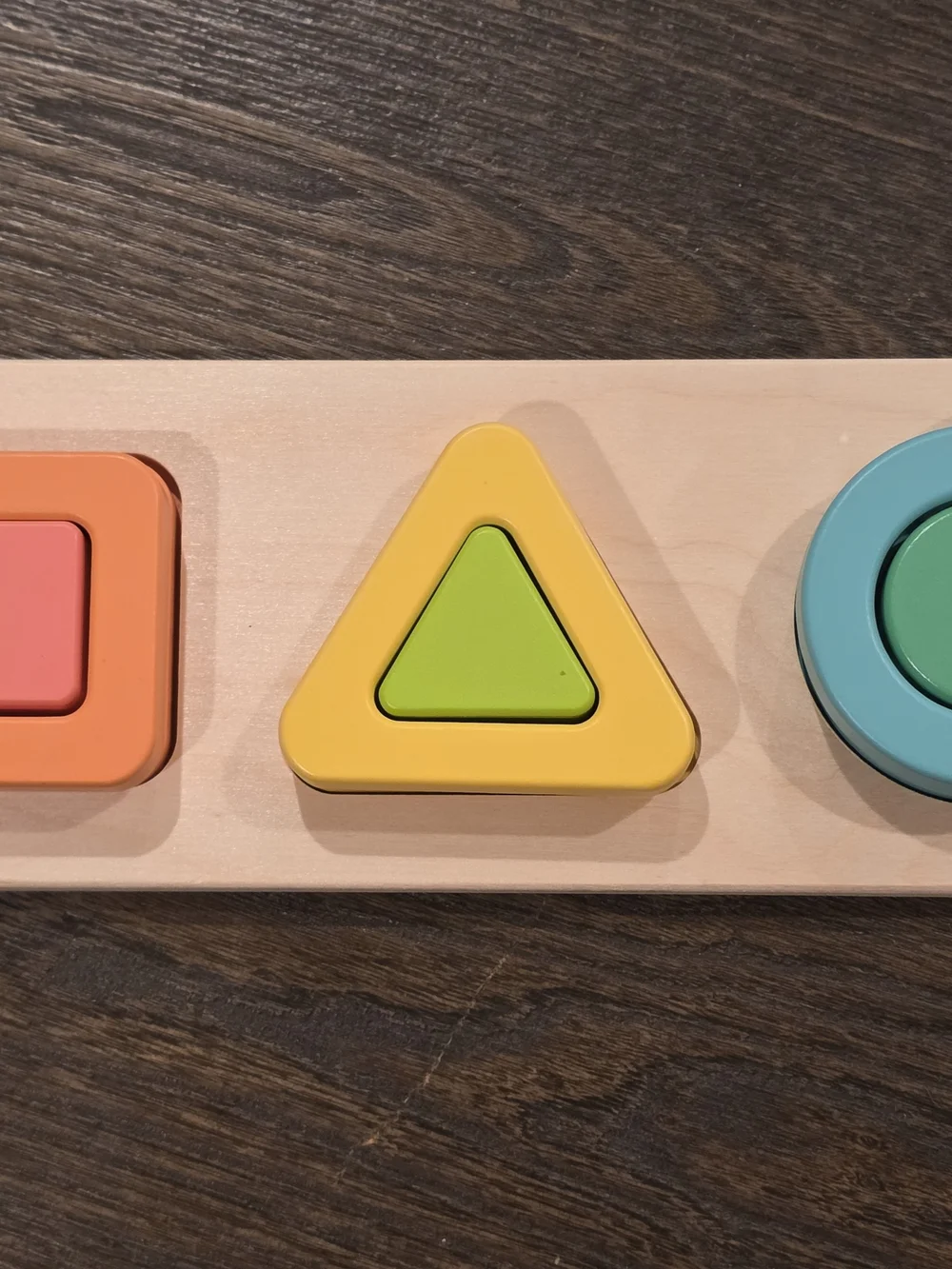 Lovevery Geo Shapes Puzzle from The Realist Play Kit (Months 19–21)